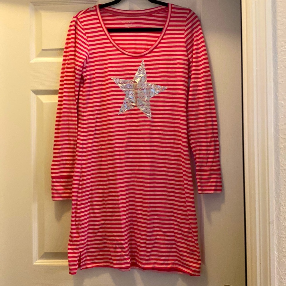 PINK VS Nightgown